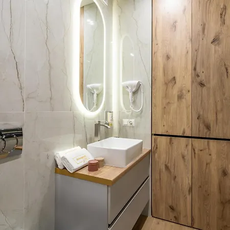 Avangard Shpytalna 28 * リヴィウ