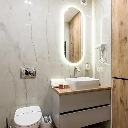 Avangard Shpytalna 28 * リヴィウ