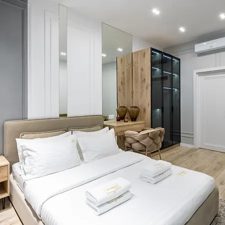 Avangard Shpytalna 28 アパート リヴィウ