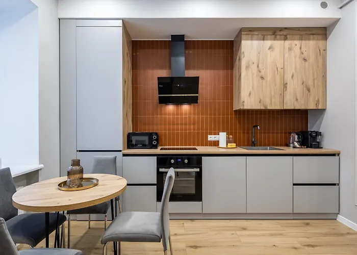 Apartmán Avangard Shpytalna 28 *