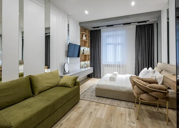 Avangard Shpytalna 28 Lviv