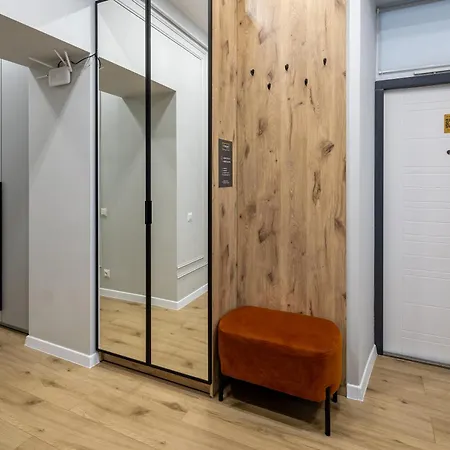 Appartement Avangard Shpytalna 28