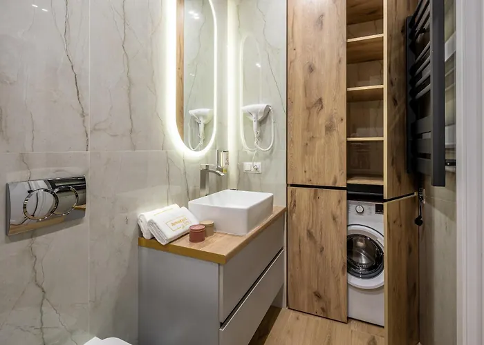 Avangard Shpytalna 28 Appartement *